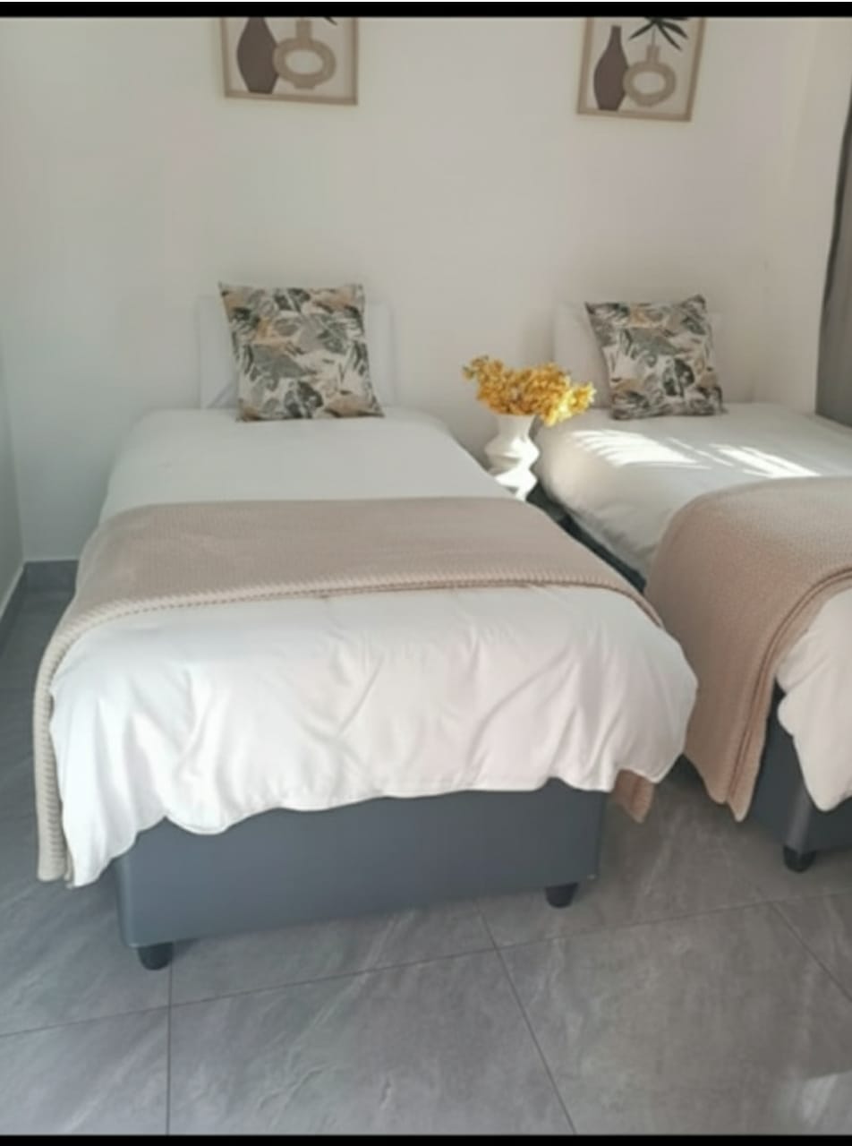 Standard Twin Room - Accommodation Bellville South